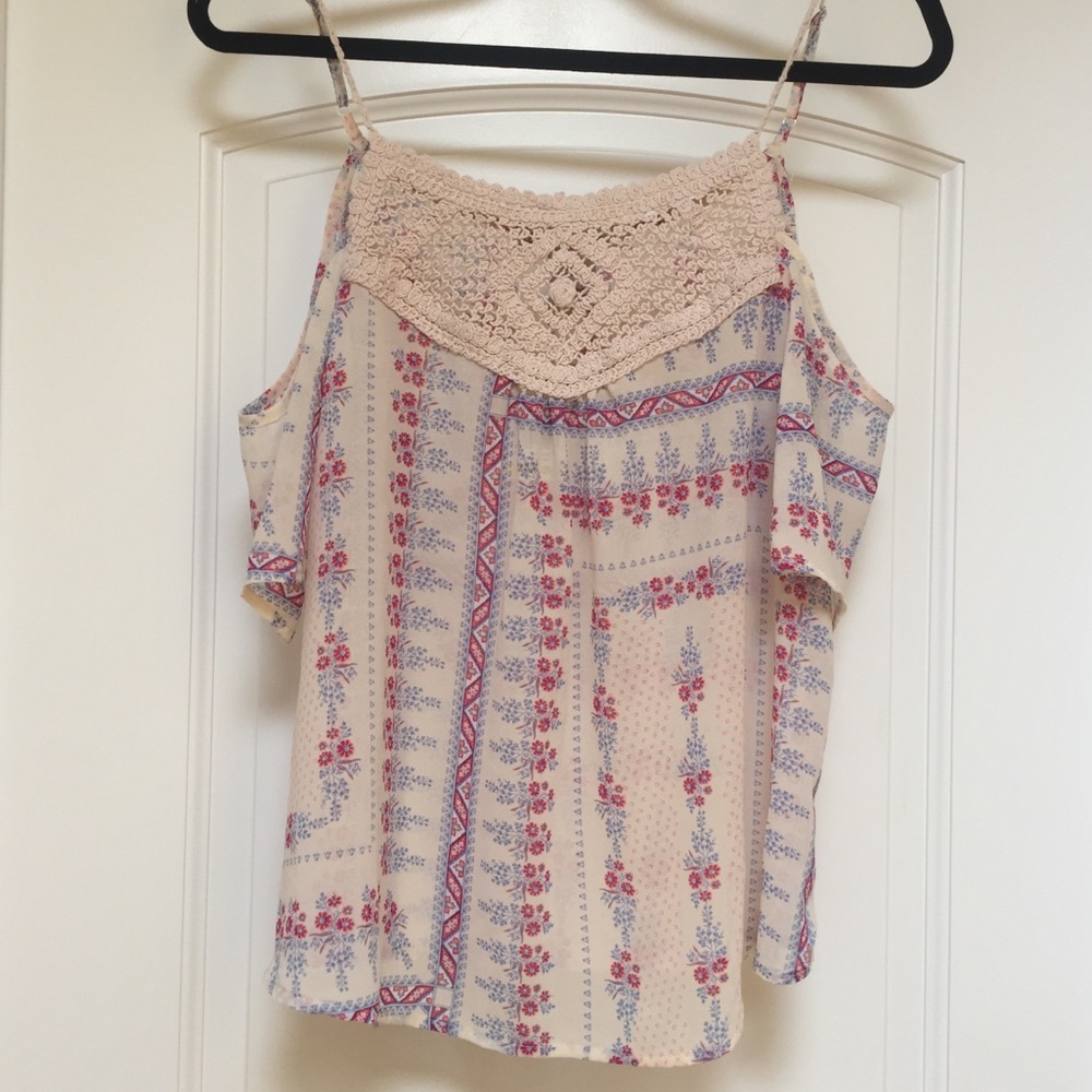 American Rag Cold Shoulder Top - Picture 4 of 5